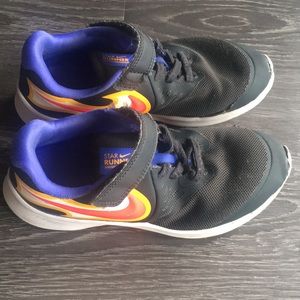 Star Runner Nike Sneakers